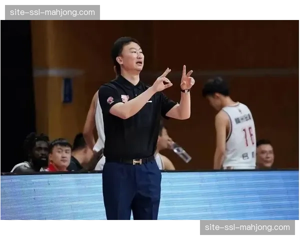 【2026年4月CBA联赛高位压迫体系趋势报告·赛前·前瞻刘维伟赛前发布会:对阵老东家,将坚持“跑轰+压迫”的既定战术 【2026年4月CBA联赛高位压迫体系趋势报告·赛前·前瞻刘维伟赛前发布会:对阵老东家,将坚持“跑轰+压迫”的既定战术